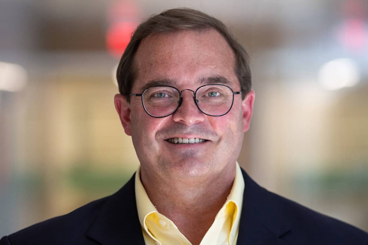 UMTRI Director Retires after 32-Year Distinguised Career